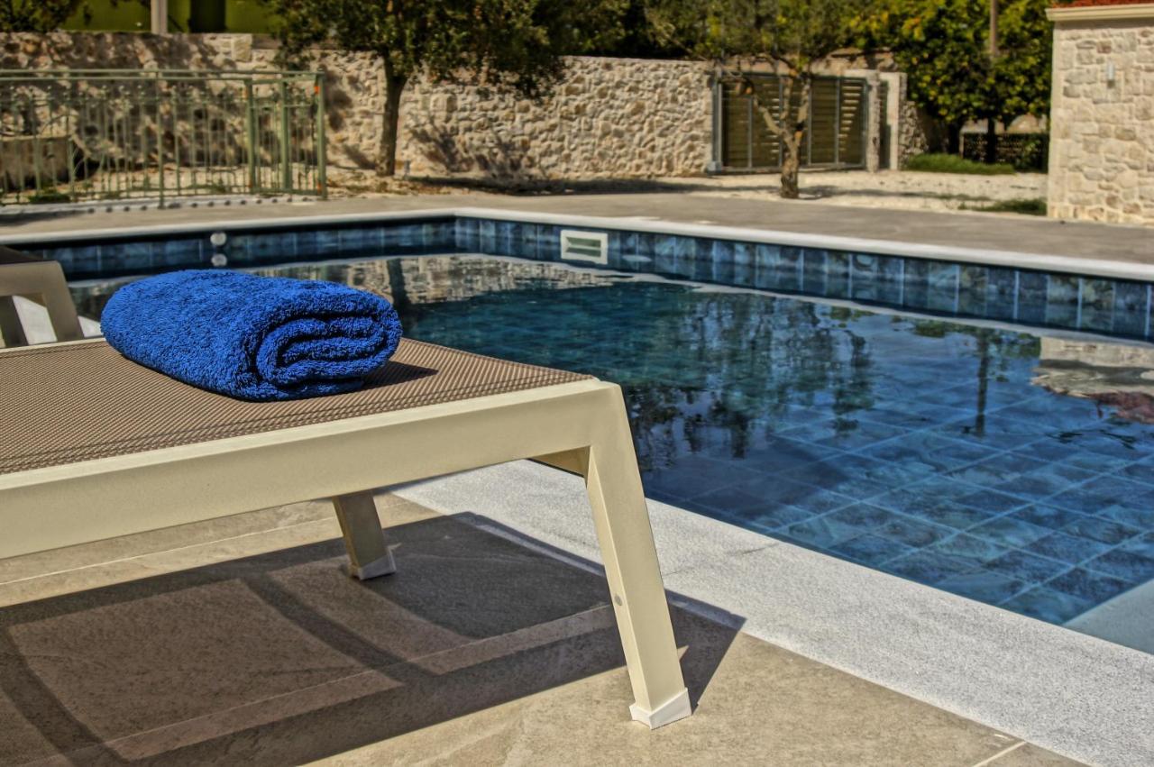 Unity Villa *